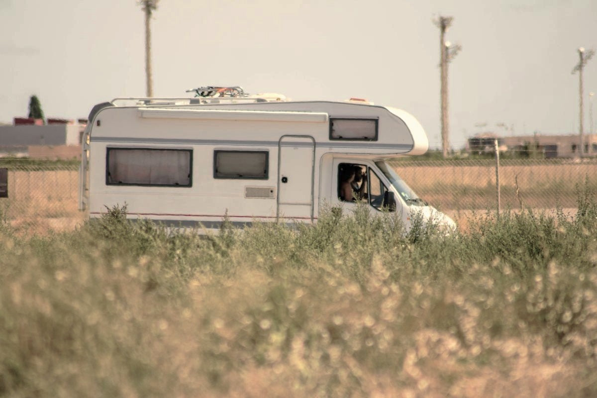Why Choose the KINGRVER RV Air Conditioner?